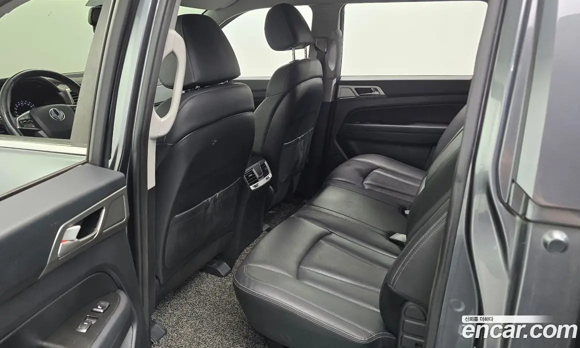 SsangYong Rexton 2019 2.2 автомат (гидро), фото 18 SsangYong Rexton 2019 2.2 автомат (гидро), фото 18