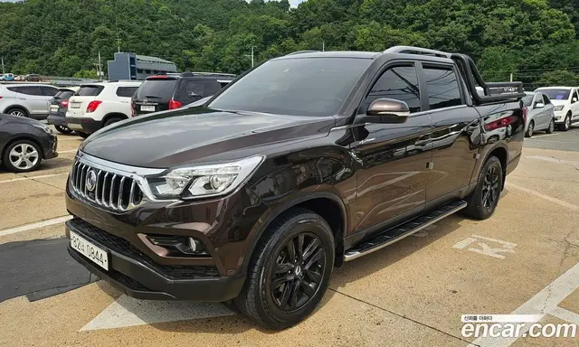 SsangYong Rexton 2019 2.2 автомат (гидро), миниатюра 1 SsangYong Rexton 2019 2.2 автомат (гидро), миниатюра 1