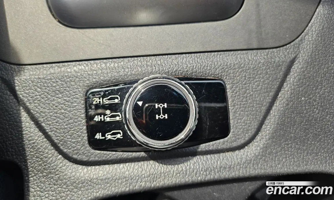SsangYong Rexton 2019 2.2 автомат (гидро), фото 12 SsangYong Rexton 2019 2.2 автомат (гидро), фото 12