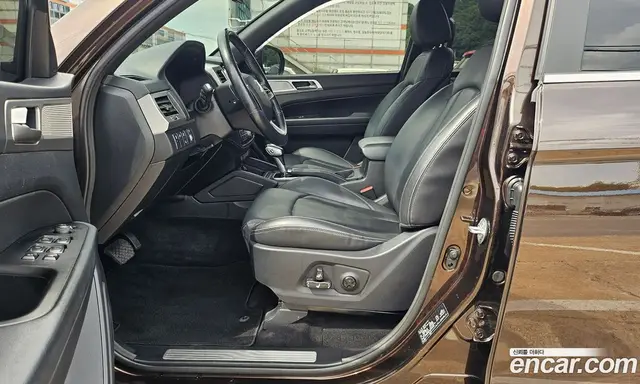 SsangYong Rexton 2019 2.2 автомат (гидро), миниатюра 7 SsangYong Rexton 2019 2.2 автомат (гидро), миниатюра 7
