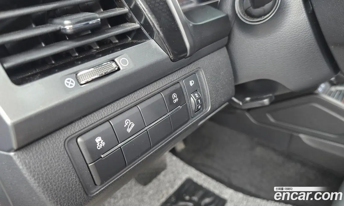 SsangYong Rexton 2022 2.2 автомат (гидро), фото 16 SsangYong Rexton 2022 2.2 автомат (гидро), фото 16