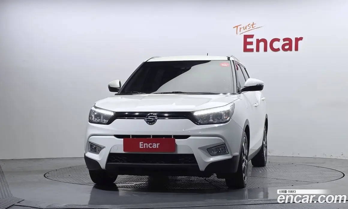 SsangYong TIBOLI 2015 1.6 автомат (гидро), фото 3