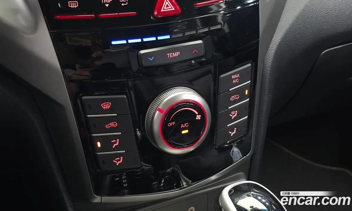 SsangYong TIBOLI 2015 1.6 автомат (гидро), фото 21