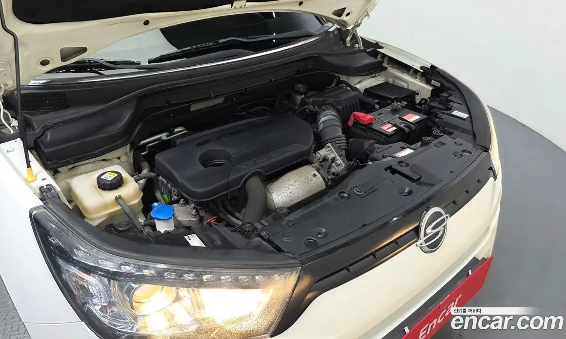 SsangYong TIBOLI 2015 1.6 автомат (гидро), фото 6