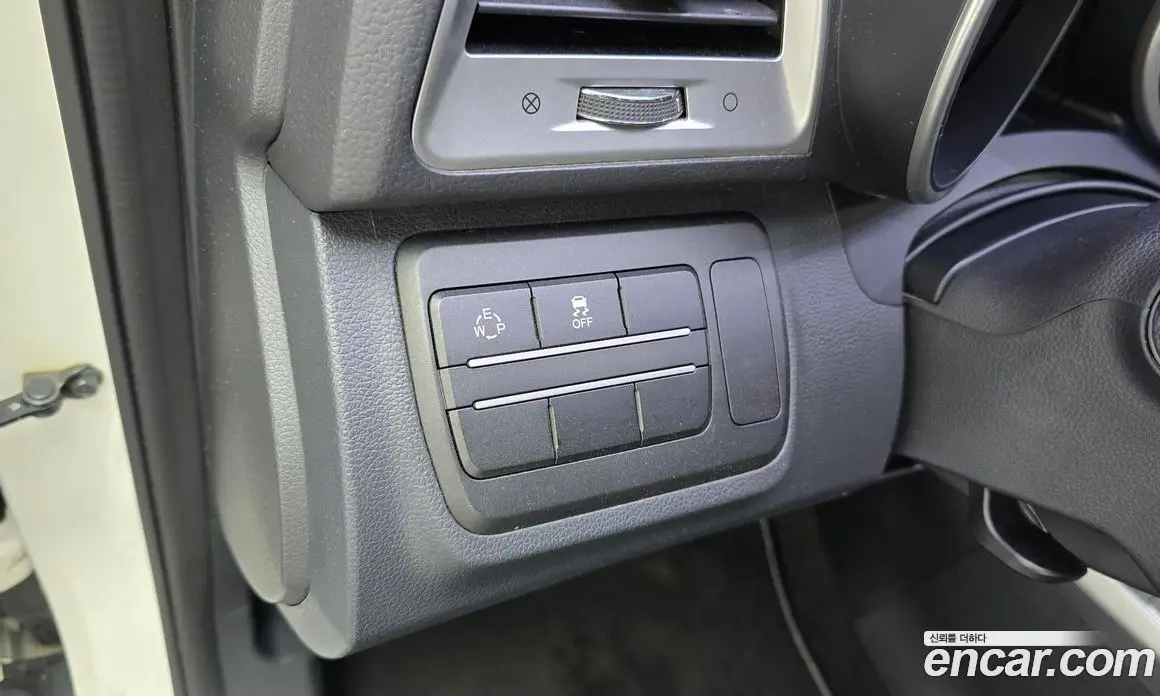 SsangYong TIBOLI 2015 1.6 автомат (гидро), фото 16