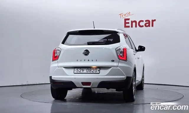 SsangYong TIBOLI 2015 1.6 автомат (гидро), миниатюра 4