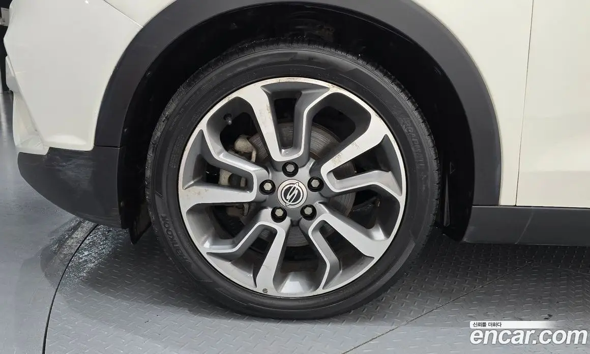 SsangYong TIBOLI 2015 1.6 автомат (гидро), фото 5