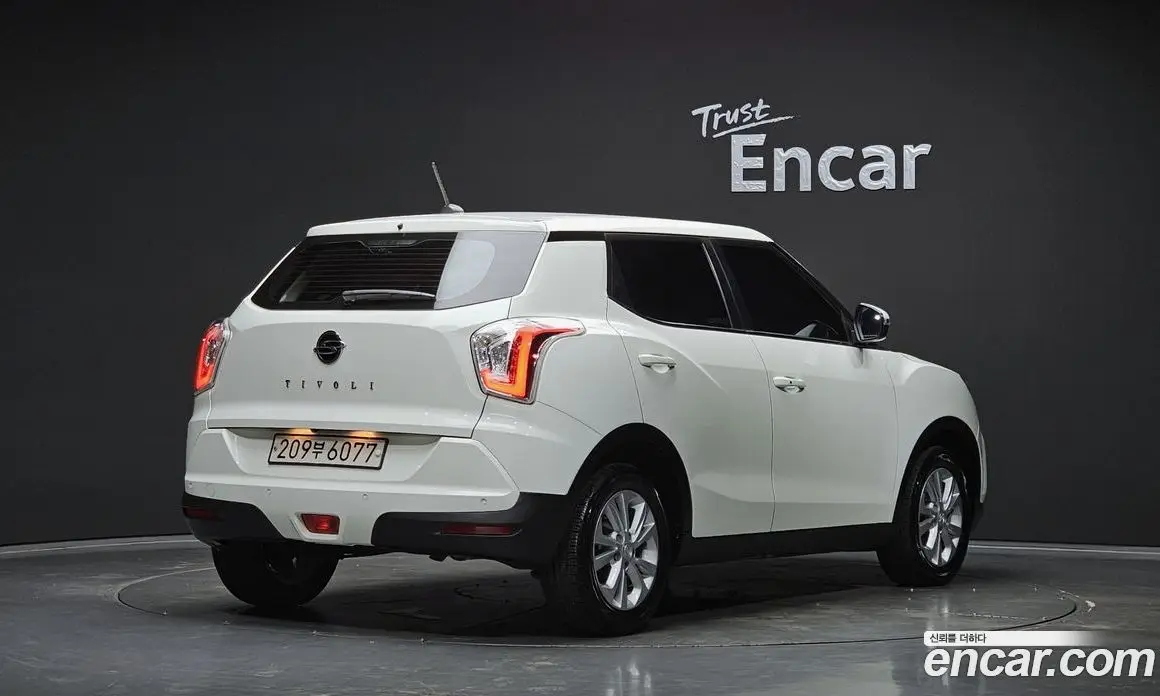 SsangYong TIBOLI 2017 1.6 автомат (гидро), фото 2 SsangYong TIBOLI 2017 1.6 автомат (гидро), фото 2