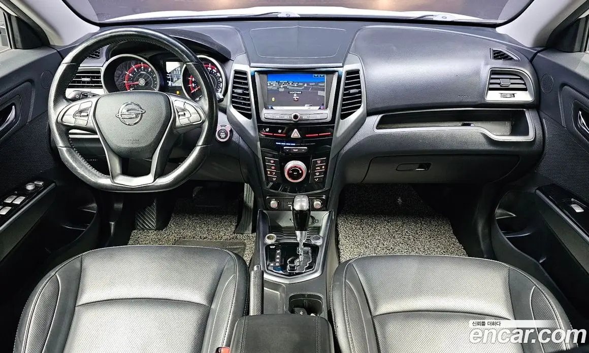 SsangYong TIBOLI 2017 1.6 автомат (гидро), фото 10 SsangYong TIBOLI 2017 1.6 автомат (гидро), фото 10
