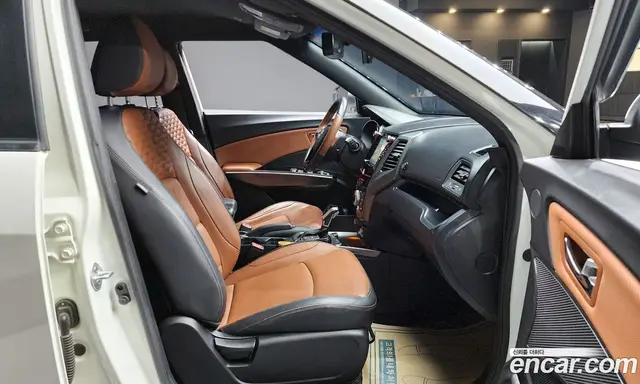 SsangYong TIBOLI 2018 1.6 автомат (гидро), миниатюра 10