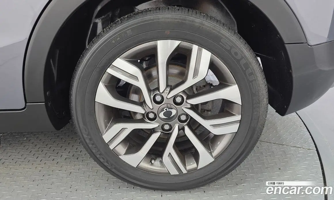 SsangYong TIBOLI 2018 1.6 автомат (гидро), фото 7 SsangYong TIBOLI 2018 1.6 автомат (гидро), фото 7