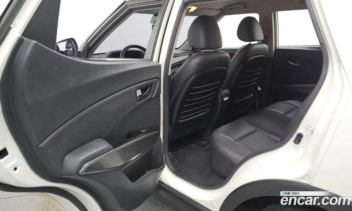 SsangYong TIBOLI 2019 1.5 автомат (гидро), фото 16 SsangYong TIBOLI 2019 1.5 автомат (гидро), фото 16