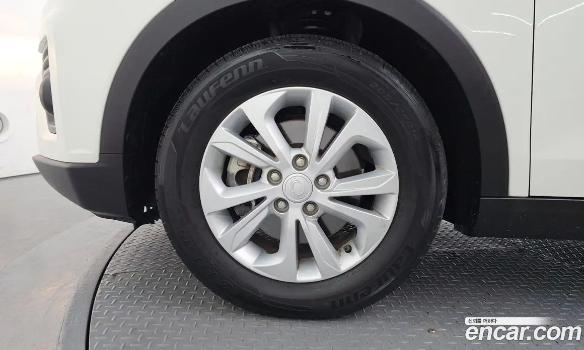 SsangYong TIBOLI 2019 1.5 автомат (гидро), фото 5 SsangYong TIBOLI 2019 1.5 автомат (гидро), фото 5