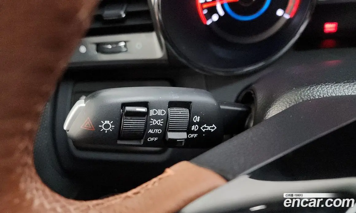 SsangYong TIBOLI 2019 1.6 автомат (гидро), фото 16 SsangYong TIBOLI 2019 1.6 автомат (гидро), фото 16