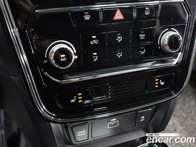 SsangYong TIBOLI 2019 1.5 автомат (гидро), миниатюра 10 SsangYong TIBOLI 2019 1.5 автомат (гидро), миниатюра 10