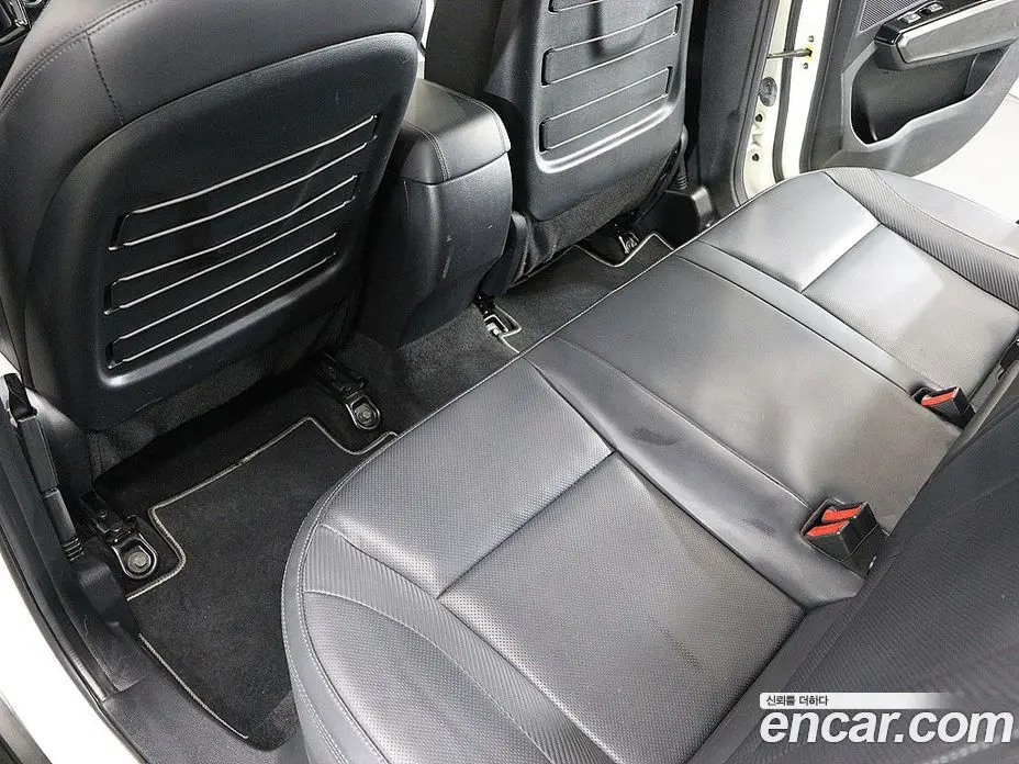 SsangYong TIBOLI 2022 1.5 автомат (гидро), фото 16 SsangYong TIBOLI 2022 1.5 автомат (гидро), фото 16