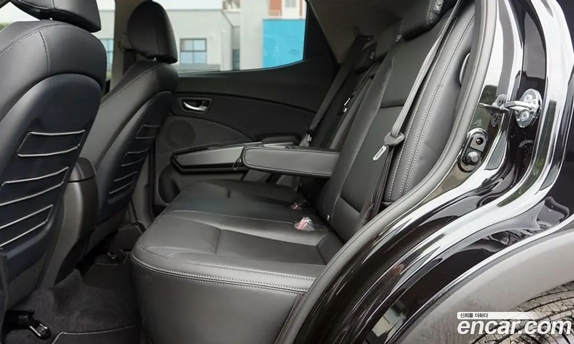 SsangYong TIBOLI 2026 1.6 автомат (гидро), фото 10 SsangYong TIBOLI 2026 1.6 автомат (гидро), фото 10