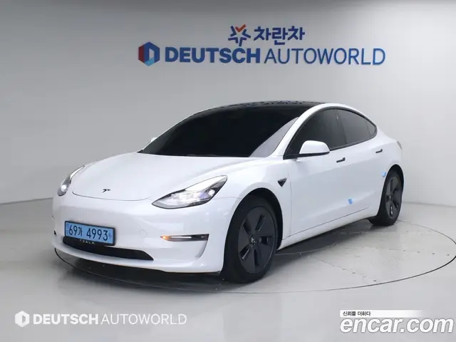 Tesla Model 3 2022 автомат (гидро), миниатюра 1 Tesla Model 3 2022 автомат (гидро), миниатюра 1