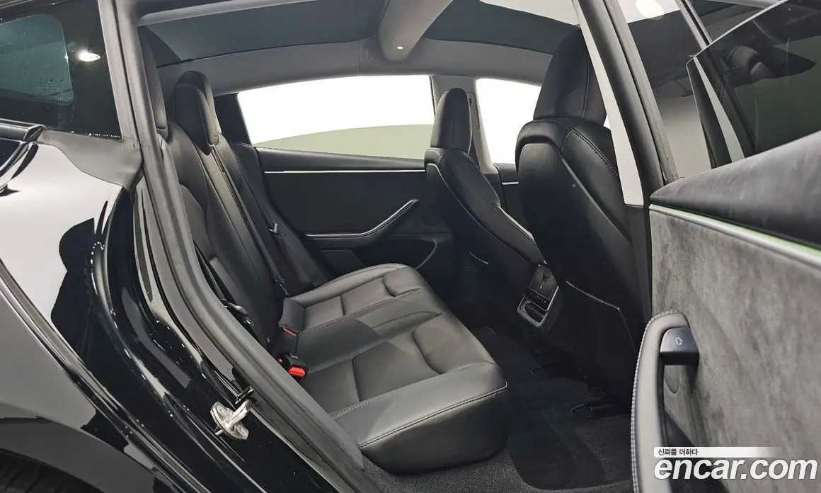 Tesla Model 3 2024 0.2 автомат (гидро), фото 17 Tesla Model 3 2024 0.2 автомат (гидро), фото 17