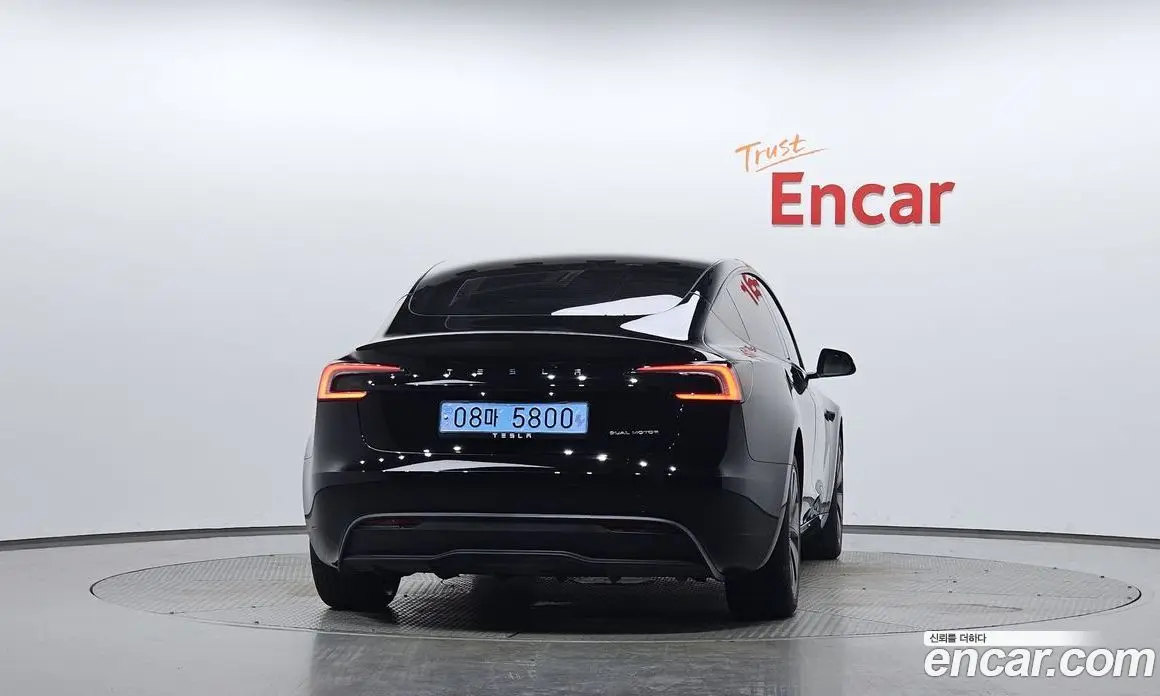 Tesla Model 3 2024 0.2 автомат (гидро), фото 4 Tesla Model 3 2024 0.2 автомат (гидро), фото 4