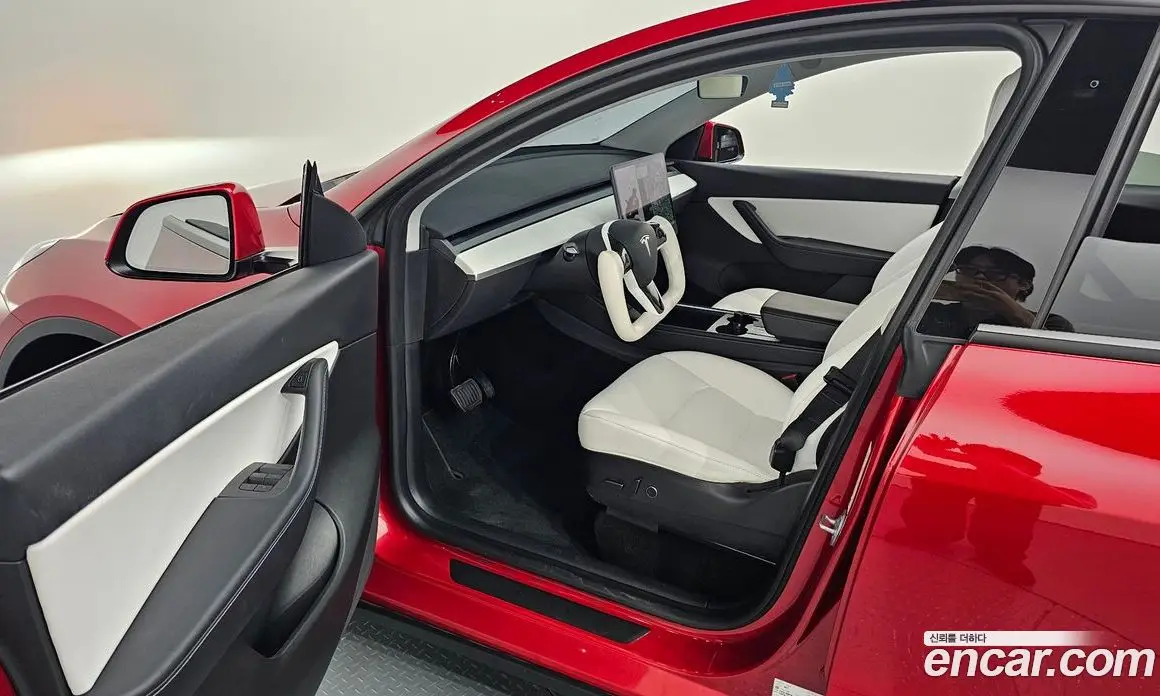 Tesla Model Y 2021 автомат (гидро), фото 12 Tesla Model Y 2021 автомат (гидро), фото 12