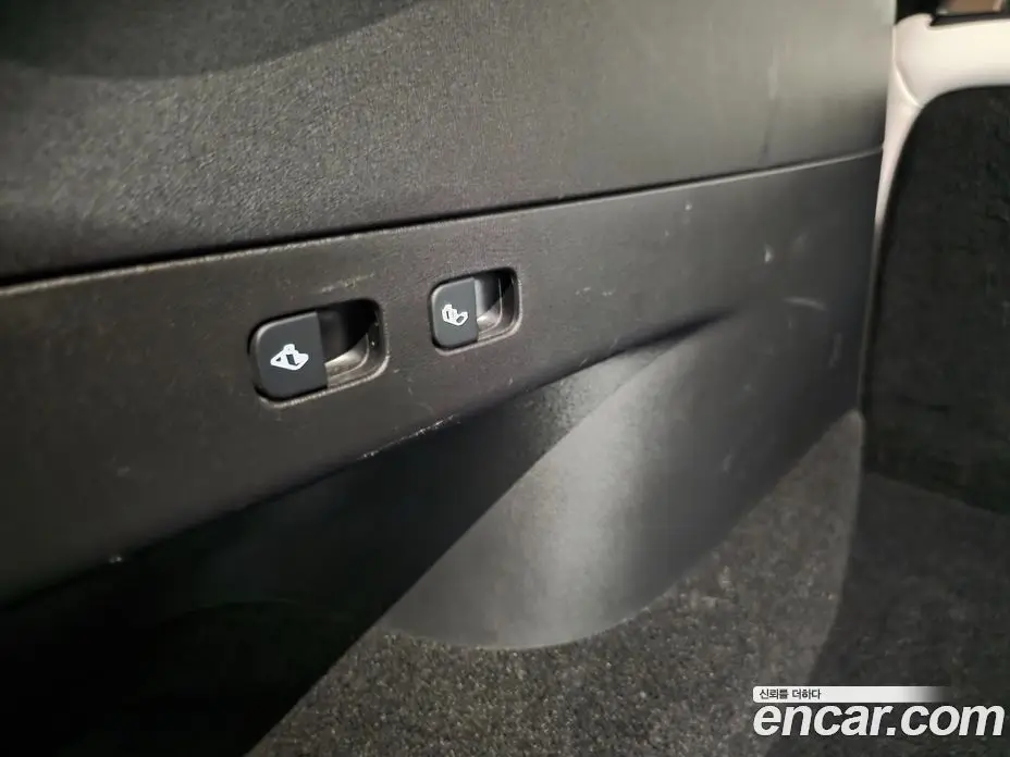 Tesla Model Y 2021 автомат (гидро), фото 17 Tesla Model Y 2021 автомат (гидро), фото 17