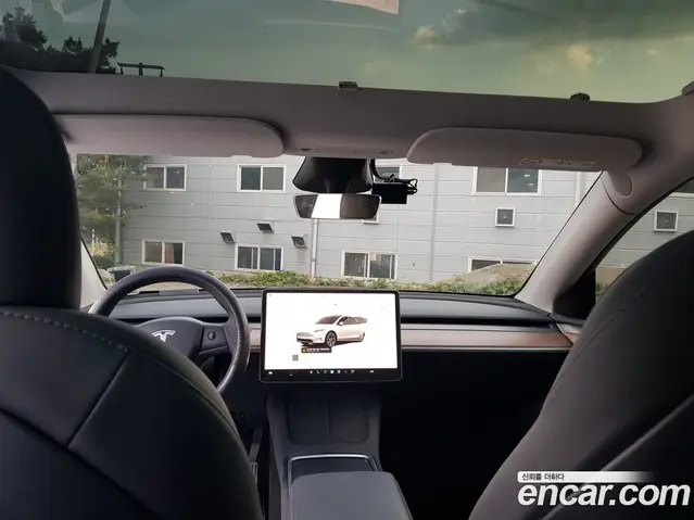 Tesla Model Y 2025 автомат (гидро), миниатюра 11 Tesla Model Y 2025 автомат (гидро), миниатюра 11