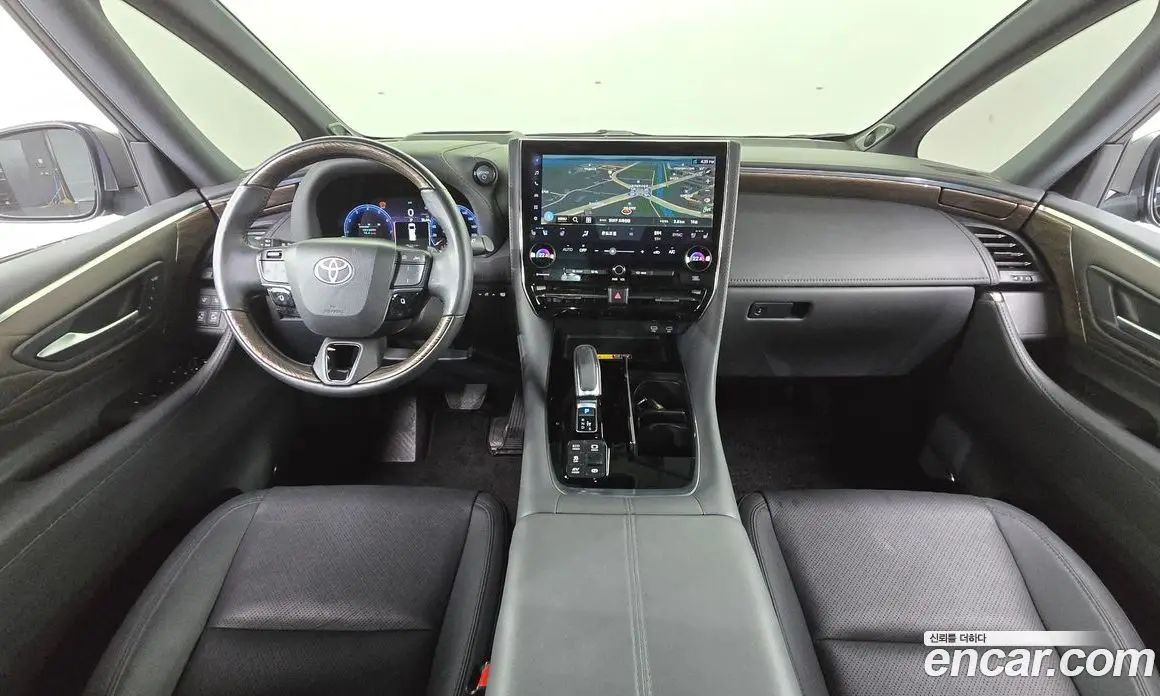 Toyota Alphard 2024 2.5 автомат (гидро), фото 10 Toyota Alphard 2024 2.5 автомат (гидро), фото 10