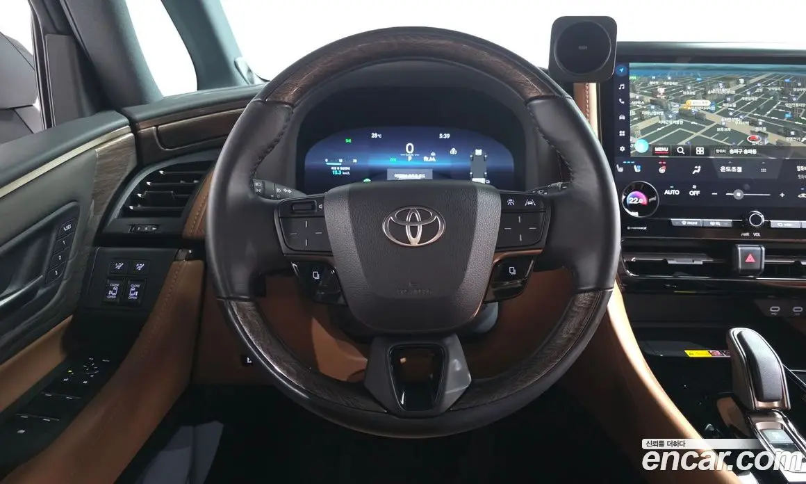 Toyota Alphard 2024 2.5 автомат (гидро), фото 17 Toyota Alphard 2024 2.5 автомат (гидро), фото 17