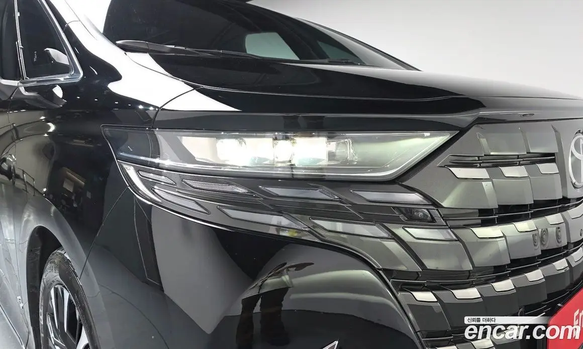 Toyota Alphard 2024 2.5 автомат (гидро), фото 7 Toyota Alphard 2024 2.5 автомат (гидро), фото 7