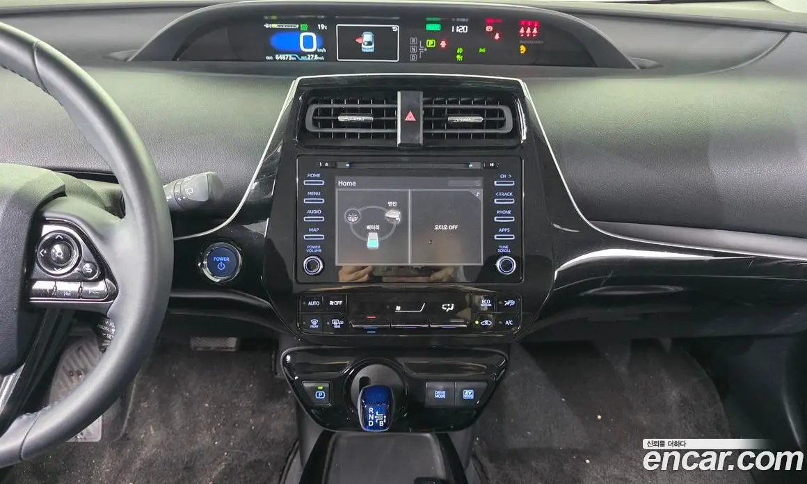 Toyota Prius 2022 1.8 автомат (гидро), фото 23 Toyota Prius 2022 1.8 автомат (гидро), фото 23