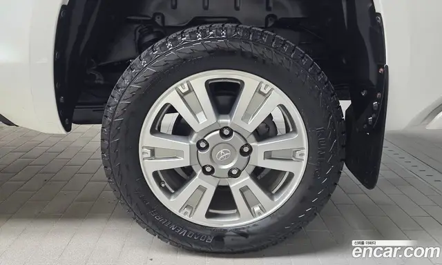 Toyota Tundra 2017 5.7 автомат (гидро), миниатюра 7