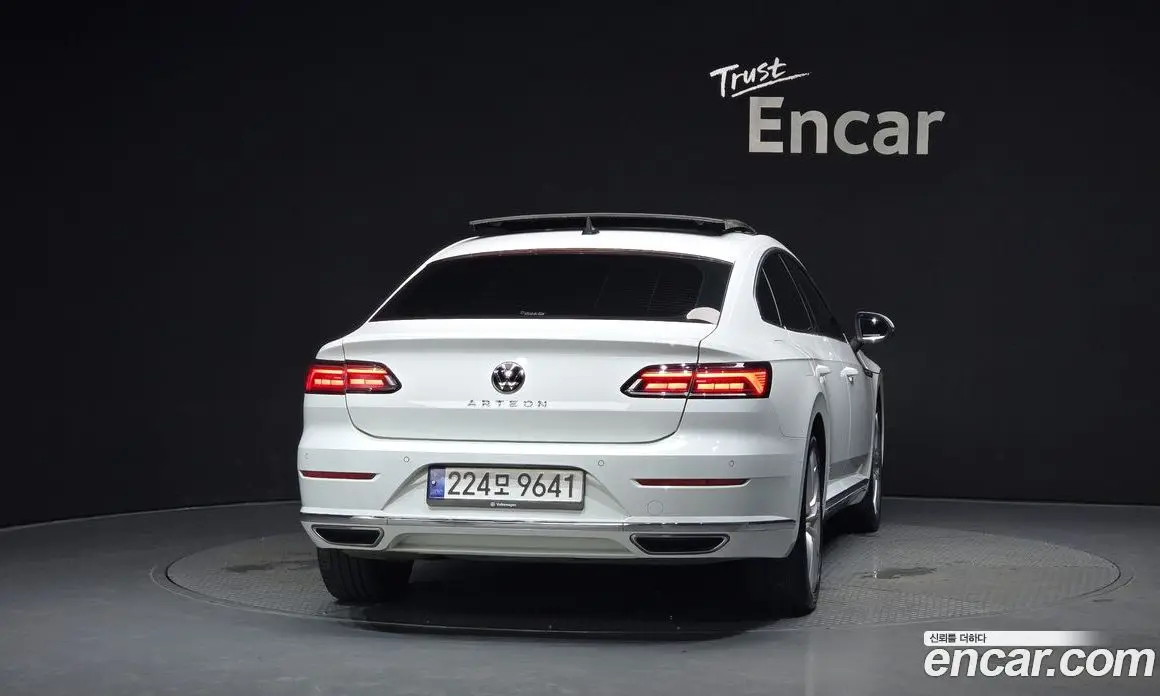 Volkswagen Arteon 2022 2.0 автомат (гидро), фото 4 Volkswagen Arteon 2022 2.0 автомат (гидро), фото 4