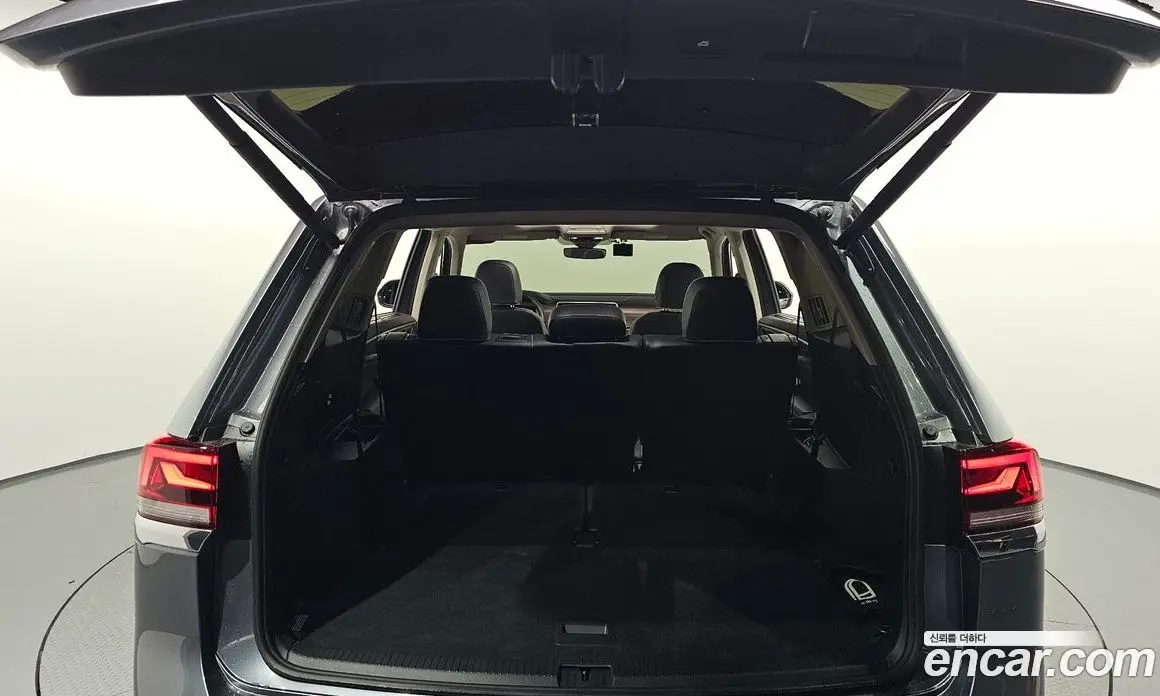 Volkswagen Atlas 2025 2.0 автомат (гидро), фото 25 Volkswagen Atlas 2025 2.0 автомат (гидро), фото 25