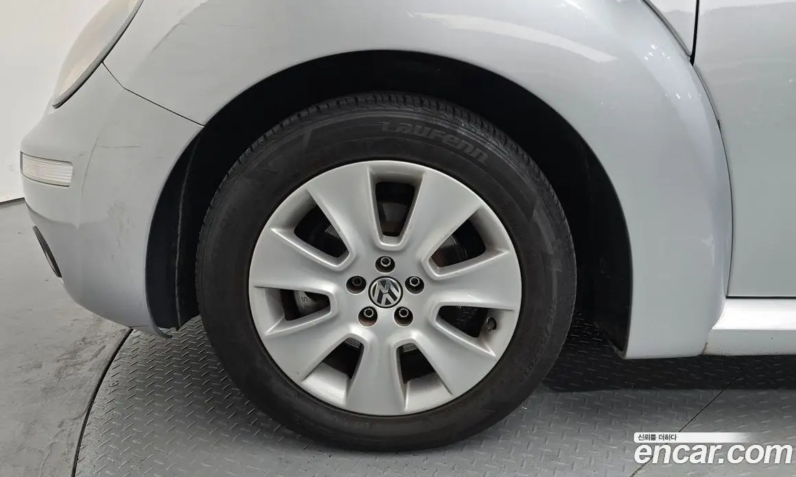 Volkswagen Beatle 2009 2.0 автомат (гидро), фото 5 Volkswagen Beatle 2009 2.0 автомат (гидро), фото 5