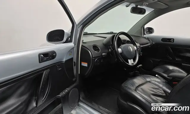 Volkswagen Beatle 2009 2.0 автомат (гидро), миниатюра 10 Volkswagen Beatle 2009 2.0 автомат (гидро), миниатюра 10