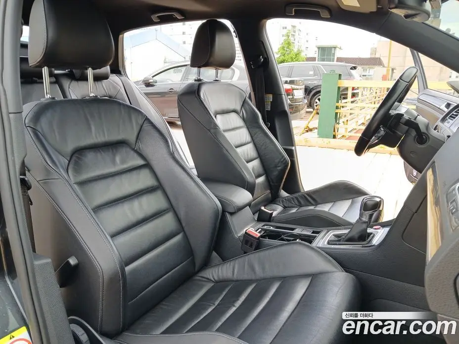 Volkswagen Golf 2014 2.0 автомат (гидро), фото 11