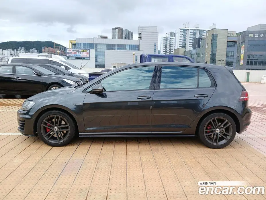 Volkswagen Golf 2014 2.0 автомат (гидро), фото 3