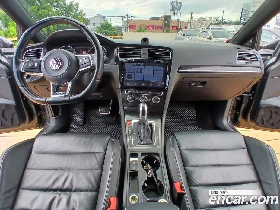 Volkswagen Golf 2014 2.0 автомат (гидро), фото 10