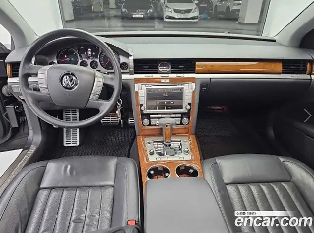 Volkswagen Phaeton 2013 3.0 автомат (гидро), миниатюра 7 Volkswagen Phaeton 2013 3.0 автомат (гидро), миниатюра 7