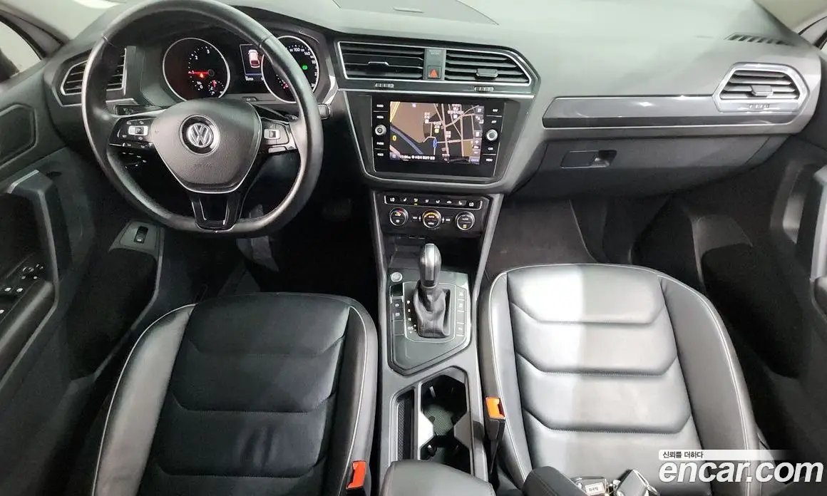 Volkswagen Tiguan 2019 2.0 автомат (гидро), фото 10 Volkswagen Tiguan 2019 2.0 автомат (гидро), фото 10