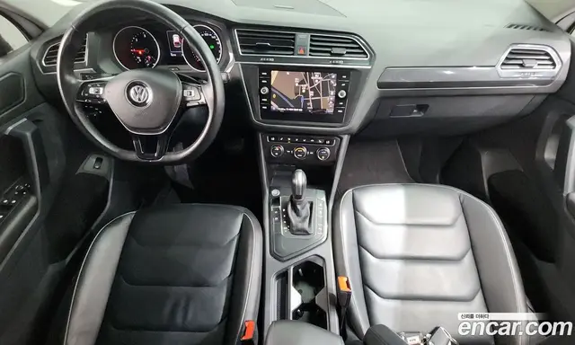 Volkswagen Tiguan 2019 2.0 автомат (гидро), миниатюра 10 Volkswagen Tiguan 2019 2.0 автомат (гидро), миниатюра 10