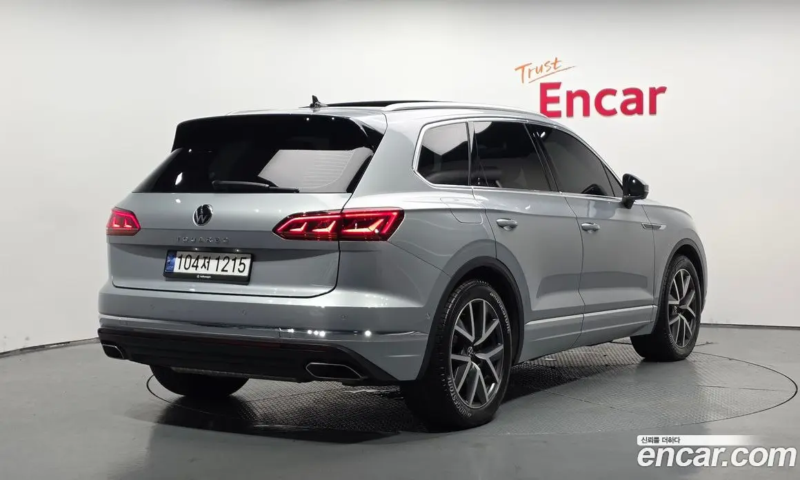 Volkswagen Touareg 2023 3.0 автомат (гидро), фото 2 Volkswagen Touareg 2023 3.0 автомат (гидро), фото 2