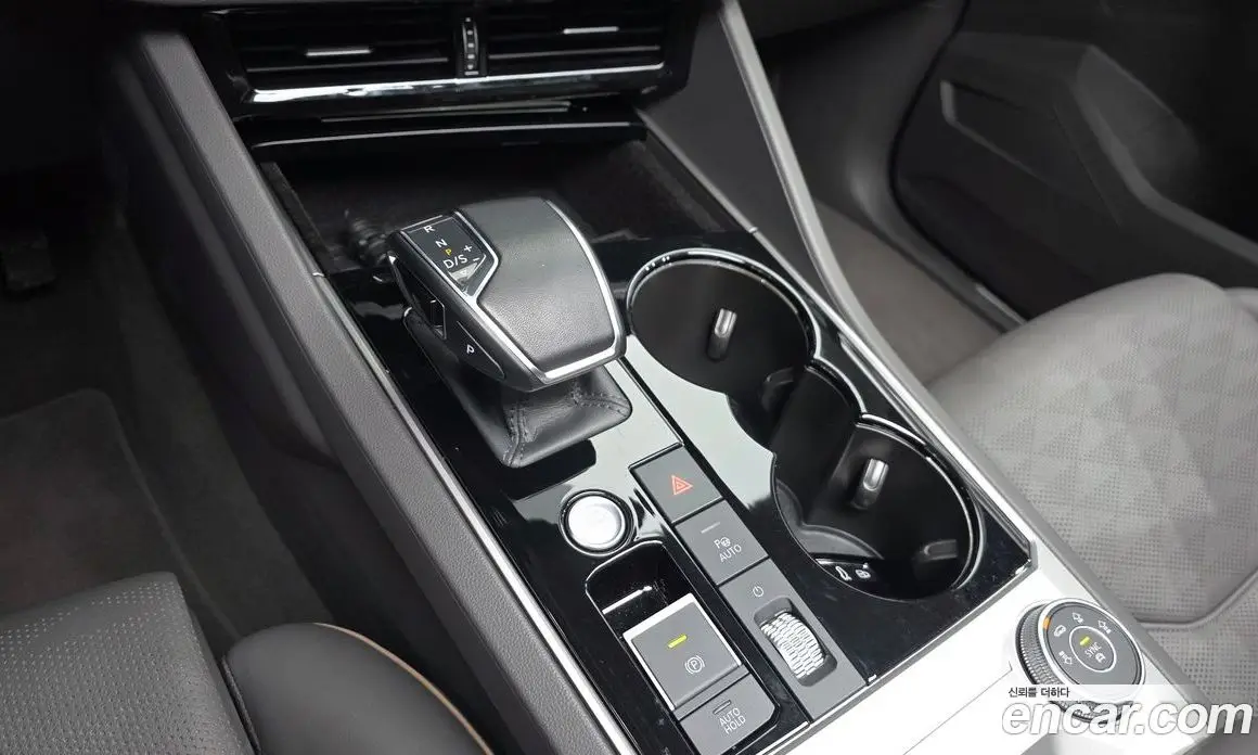Volkswagen Touareg 2023 3.0 автомат (гидро), фото 9 Volkswagen Touareg 2023 3.0 автомат (гидро), фото 9