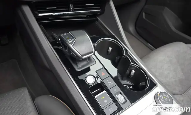 Volkswagen Touareg 2023 3.0 автомат (гидро), миниатюра 9 Volkswagen Touareg 2023 3.0 автомат (гидро), миниатюра 9