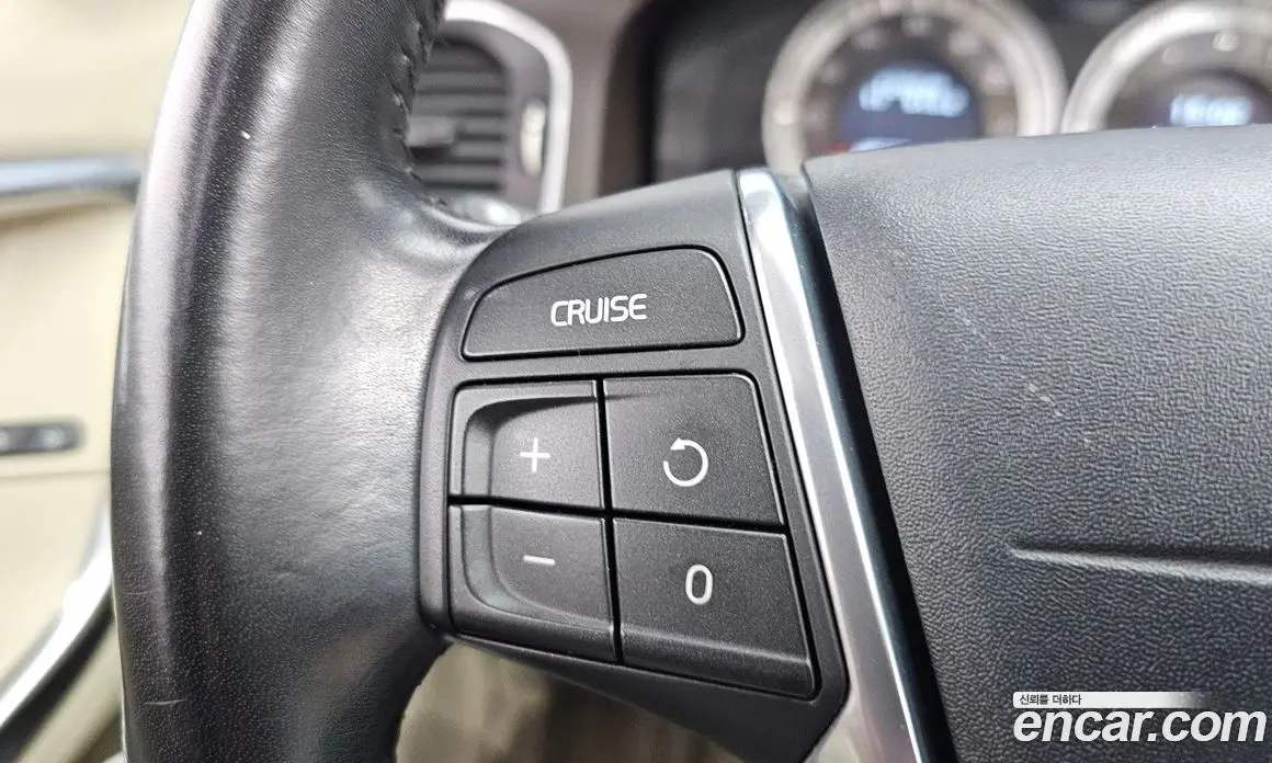 Volvo S60 2013 2.5 автомат (гидро), фото 15 Volvo S60 2013 2.5 автомат (гидро), фото 15