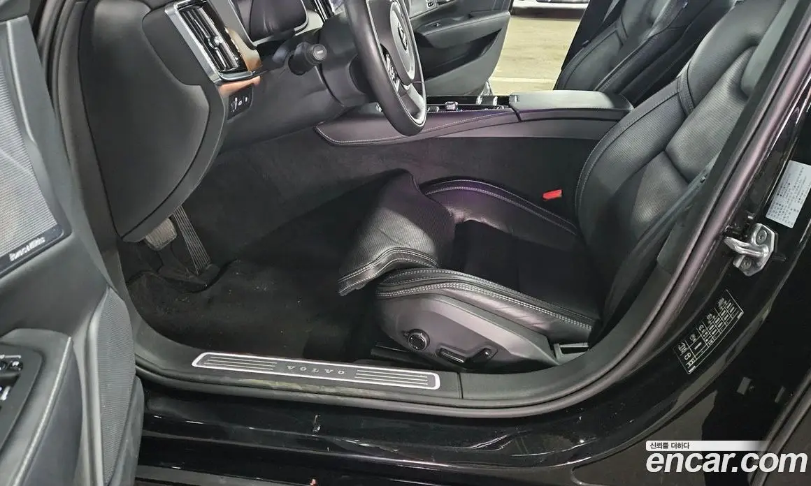 Volvo S90 2020 2.0 автомат (гидро), фото 12 Volvo S90 2020 2.0 автомат (гидро), фото 12