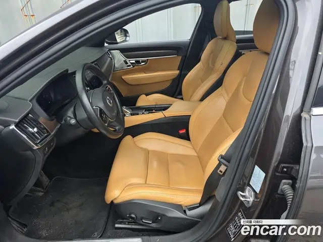 Volvo S90 2022 2.0 автомат (гидро), миниатюра 3 Volvo S90 2022 2.0 автомат (гидро), миниатюра 3