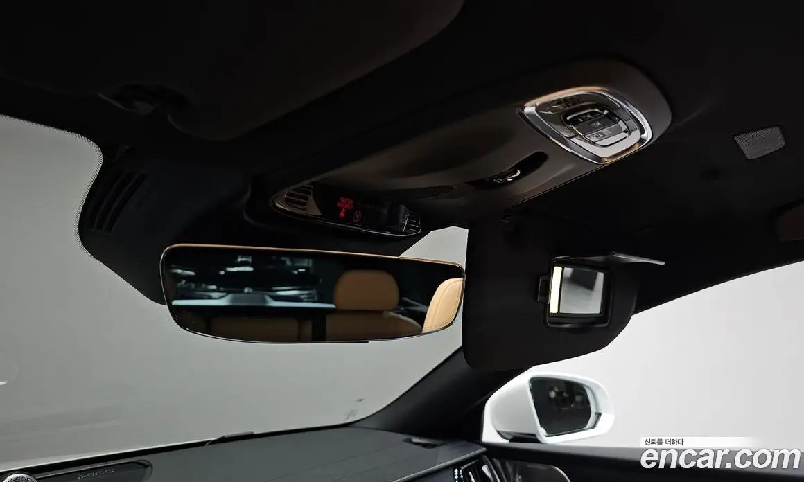 Volvo V60 2020 2.0 автомат (гидро), фото 36 Volvo V60 2020 2.0 автомат (гидро), фото 36
