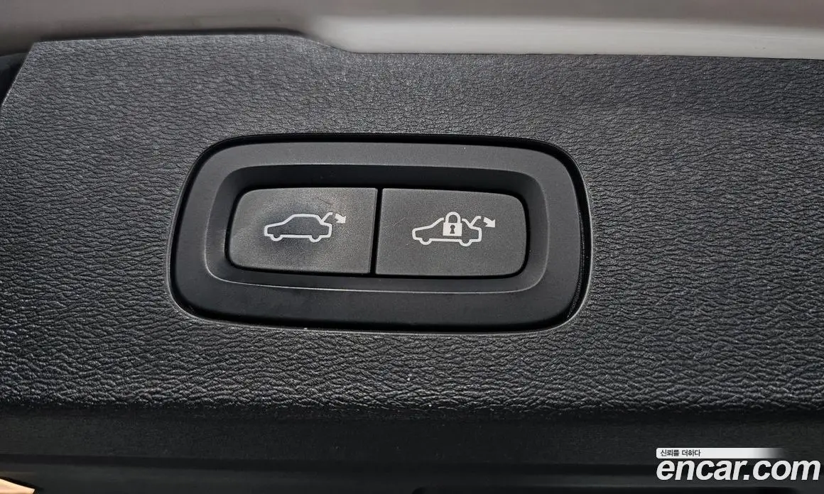 Volvo V60 2020 2.0 автомат (гидро), фото 38 Volvo V60 2020 2.0 автомат (гидро), фото 38